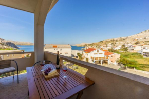 Apartment and Room Bacic